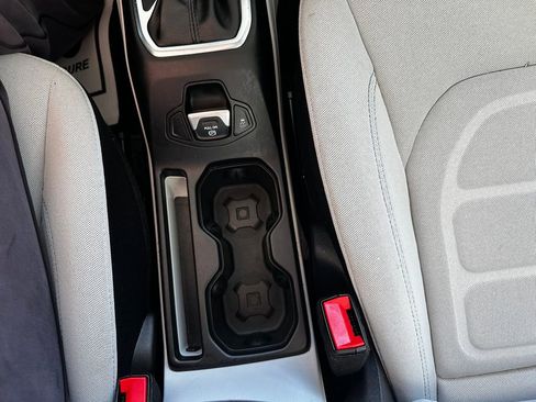 Used 2021 Jeep Renegade Latitude image 68