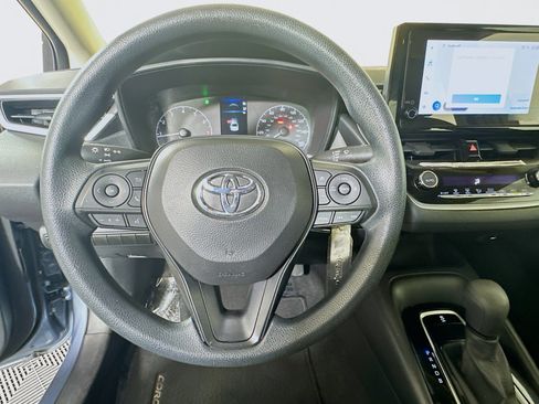 Used 2023 Toyota Corolla LE FWD image 15