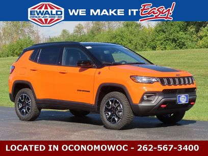 New 2026 Jeep Compass Trailhawk w/ Sun, Sound & Navigation Group