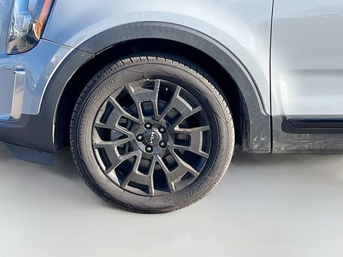 Used 2022 Kia Telluride SX w/ SX Prestige Package AWD/4WD image 33