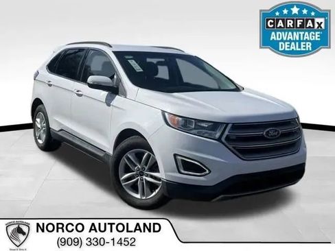 Used 2017 Ford Edge SEL w/ Class II Trailer Tow Package AWD/4WD image 1
