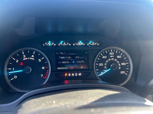 Used 2019 Ford F150 XLT w/ Equipment Group 302A Luxury AWD/4WD image 27