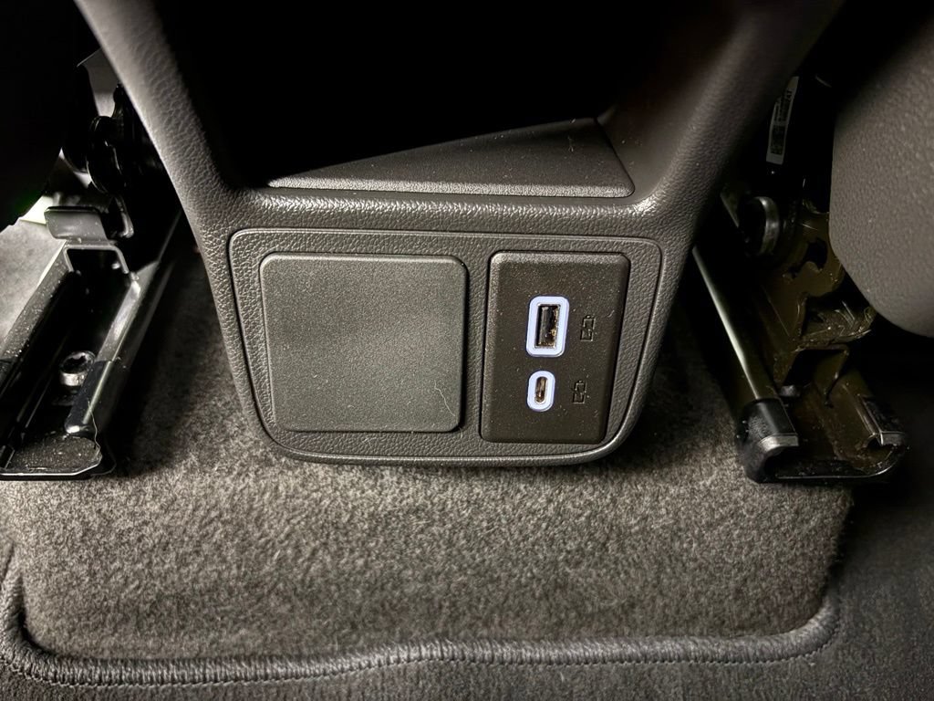 Used 2024 Buick Encore GX Preferred w/ Comfort Package FWD image 36