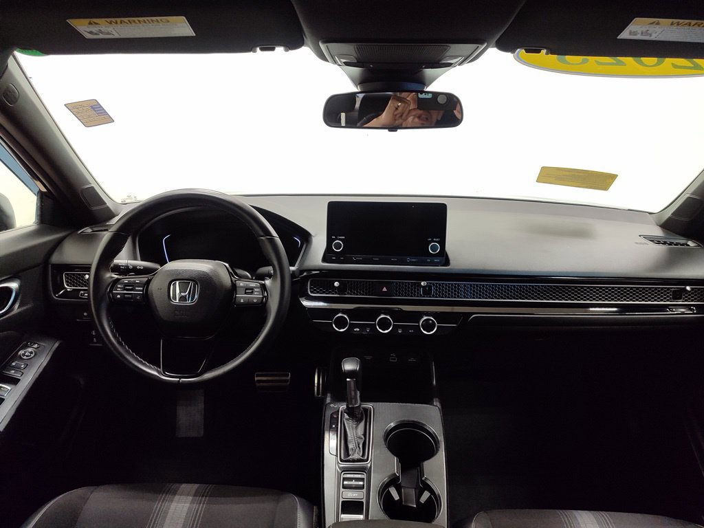 Used 2023 Honda Civic Sport image 11
