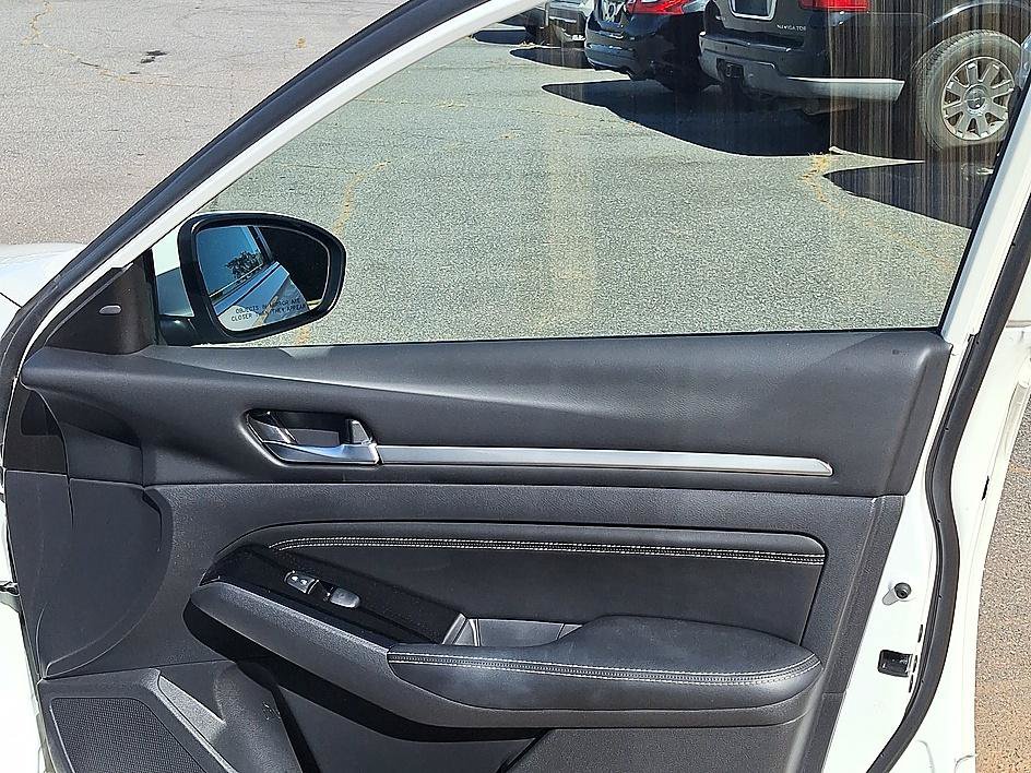 Used 2022 Nissan Altima 2.5 SV w/ SV Premium Package FWD image 26
