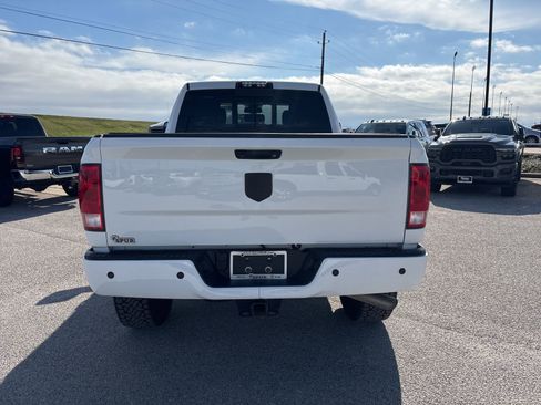 Used 2018 RAM 2500 Big Horn image 4
