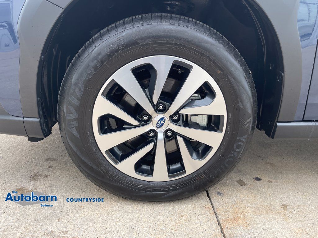 Used 2025 Subaru Outback AWD/4WD image 26