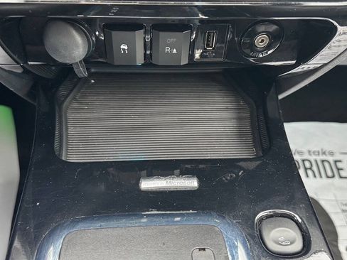 Used 2009 Ford Escape Limited AWD/4WD image 20