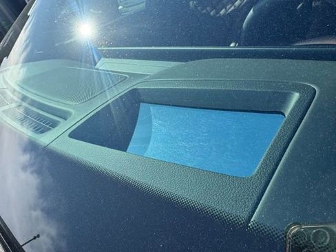 Certified 2025 Genesis GV80 3.5T Prestige image 21