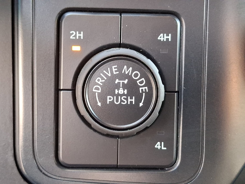 Used 2025 Ford F150 STX w/ STX Black Appearance Package AWD/4WD image 23