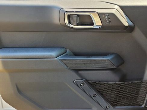 New 2025 Ford Bronco Base w/ Sasquatch Package image 27