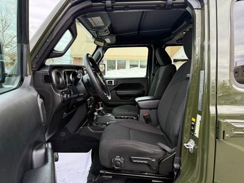 Certified 2022 Jeep Wrangler Unlimited Sport image 24