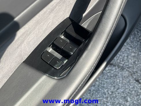 Used 2020 Tesla Model 3 Long Range image 15