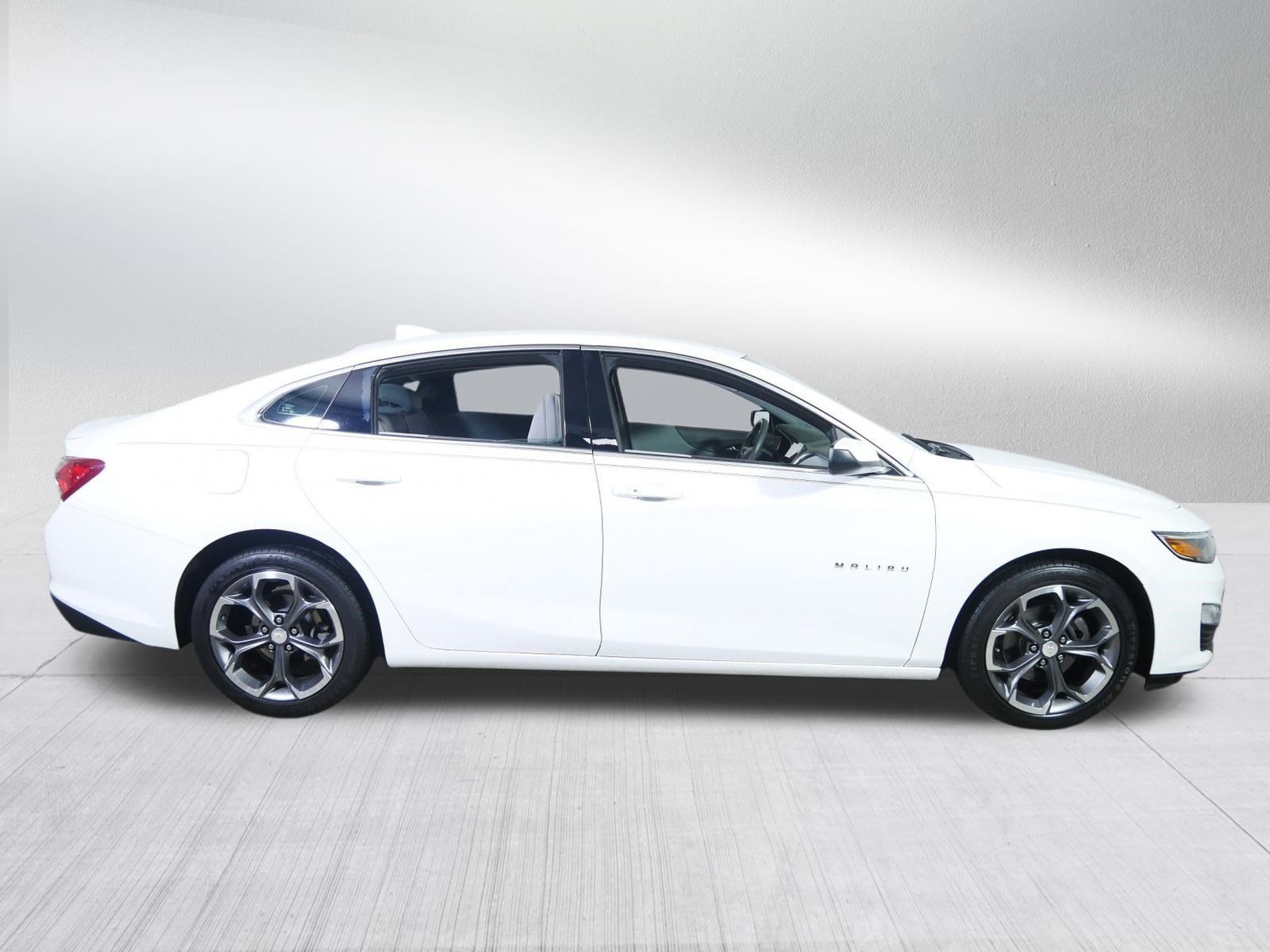 Used 2020 Chevrolet Malibu LT FWD image 8