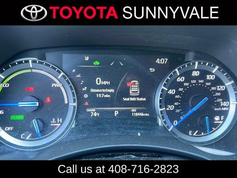 Used 2021 Toyota Highlander XLE AWD/4WD image 3