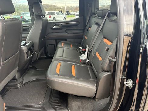Used 2022 GMC Sierra 1500 AT4 image 14