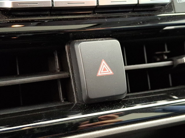 Certified 2020 Toyota Highlander XLE FWD image 31