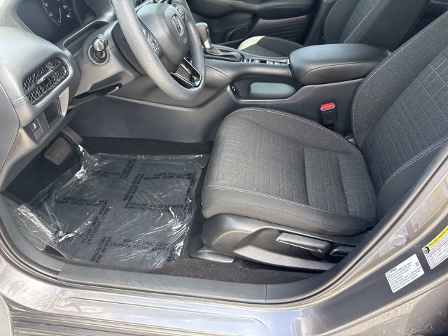 Certified 2025 Honda HR-V LX image 19