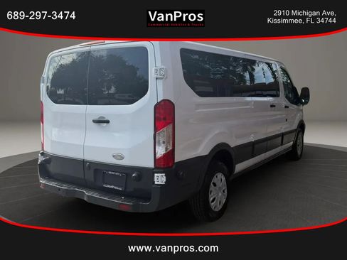 Used 2015 Ford Transit 350 XLT RWD image 5