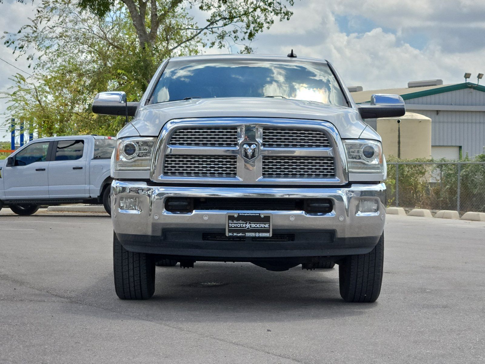 Used 2017 RAM 2500 Laramie AWD/4WD image 8