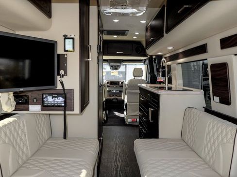 New 2024 Mercedes-Benz Sprinter 3500 image 51