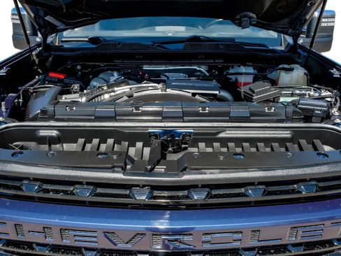 Used 2022 Chevrolet Silverado 2500 LTZ w/ LTZ Plus Package AWD/4WD image 58