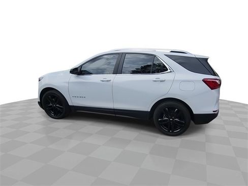 Certified 2021 Chevrolet Equinox LT image 6