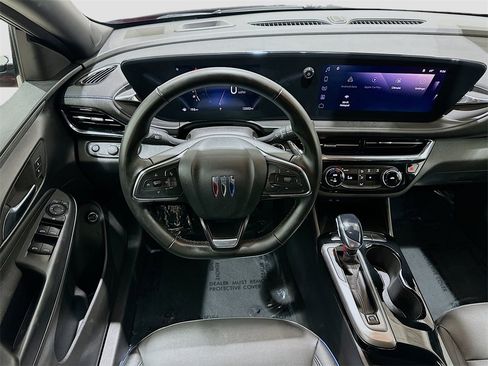 Used 2025 Buick Envista Sport Touring w/ Convenience II Package image 19