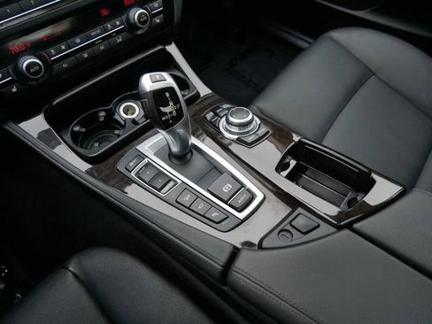 Used 2013 BMW 535i xDrive Sedan AWD/4WD image 23