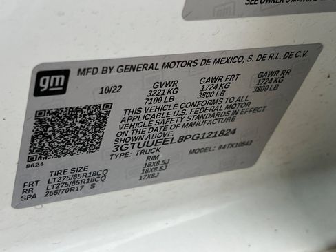 Used 2023 GMC Sierra 1500 AT4 image 28