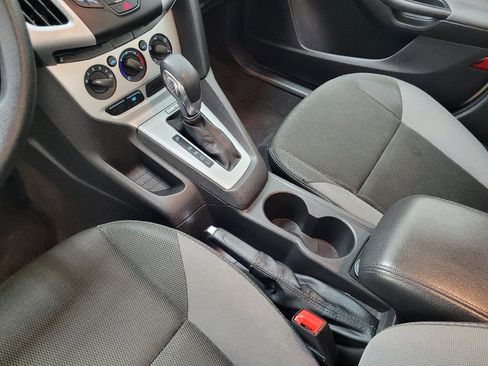 Used 2014 Ford Focus SE image 26