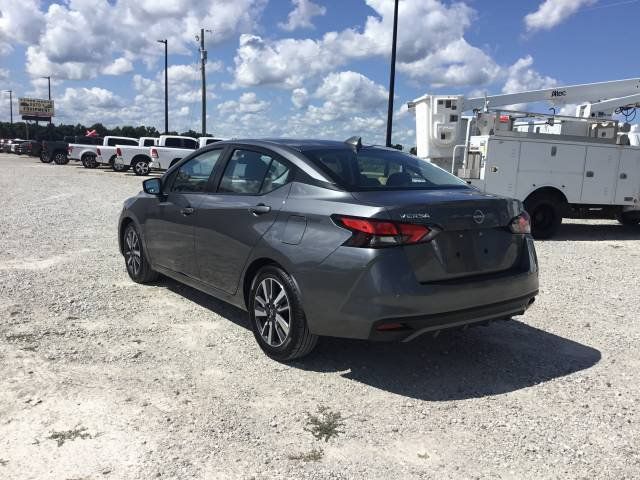 Used 2023 Nissan Versa SV FWD image 5