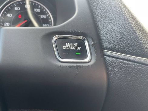 Used 2022 GMC Acadia SLE AWD/4WD image 16