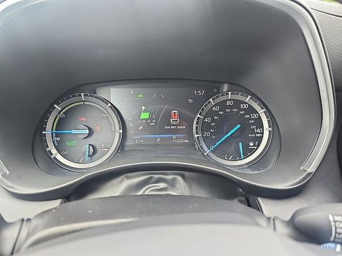 Used 2021 Toyota Highlander XLE AWD/4WD image 20