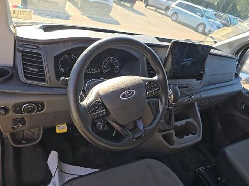 Used 2022 Ford Transit 350 XLT RWD image 5
