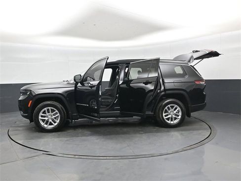 New 2025 Jeep Grand Cherokee L Laredo image 51