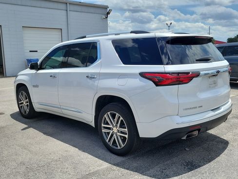 Used 2023 Chevrolet Traverse High Country AWD/4WD image 6