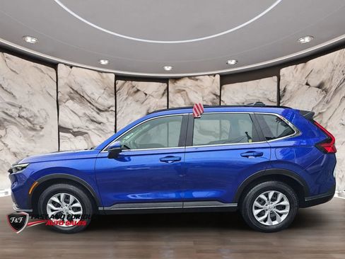 Used 2024 Honda CR-V LX image 4