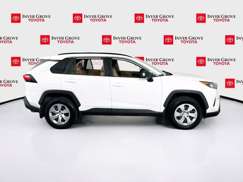 Used 2019 Toyota RAV4 LE w/ All Weather Liner Package AWD/4WD image 4