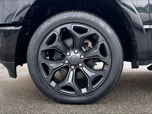 Used 2022 RAM 1500 Limited w/ Night Edition image 7