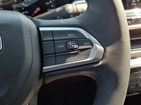 Certified 2023 Jeep Compass Latitude AWD/4WD image 21