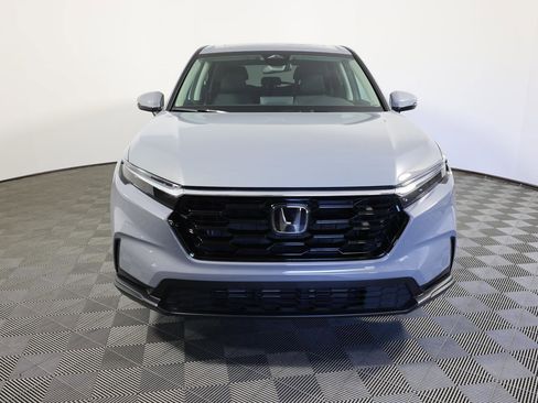 Used 2025 Honda CR-V EX image 2