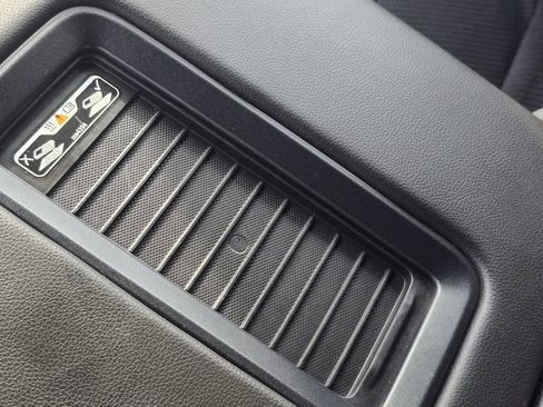 Used 2018 GMC Sierra 1500 SLE w/ SLE Value Package image 10