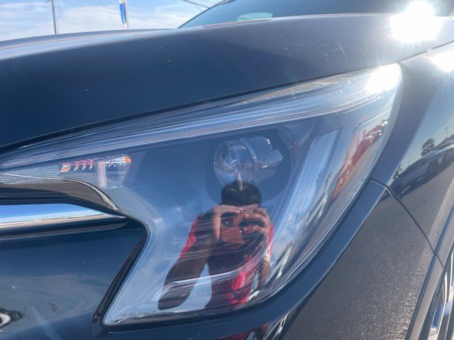 Used 2025 Subaru Ascent Touring AWD/4WD image 4