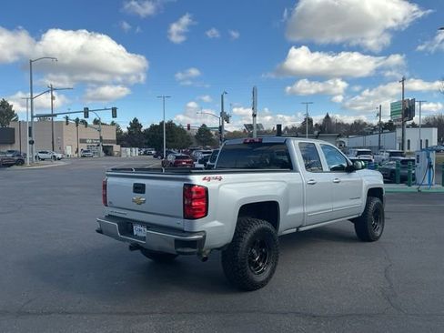 Used 2018 Chevrolet Silverado 1500 LT w/ Trailering Package image 3