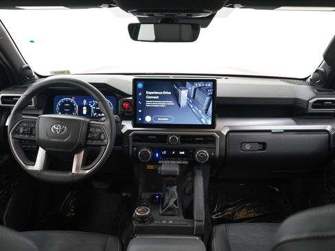Used 2025 Toyota 4Runner TRD Off-Road Premium AWD/4WD image 13