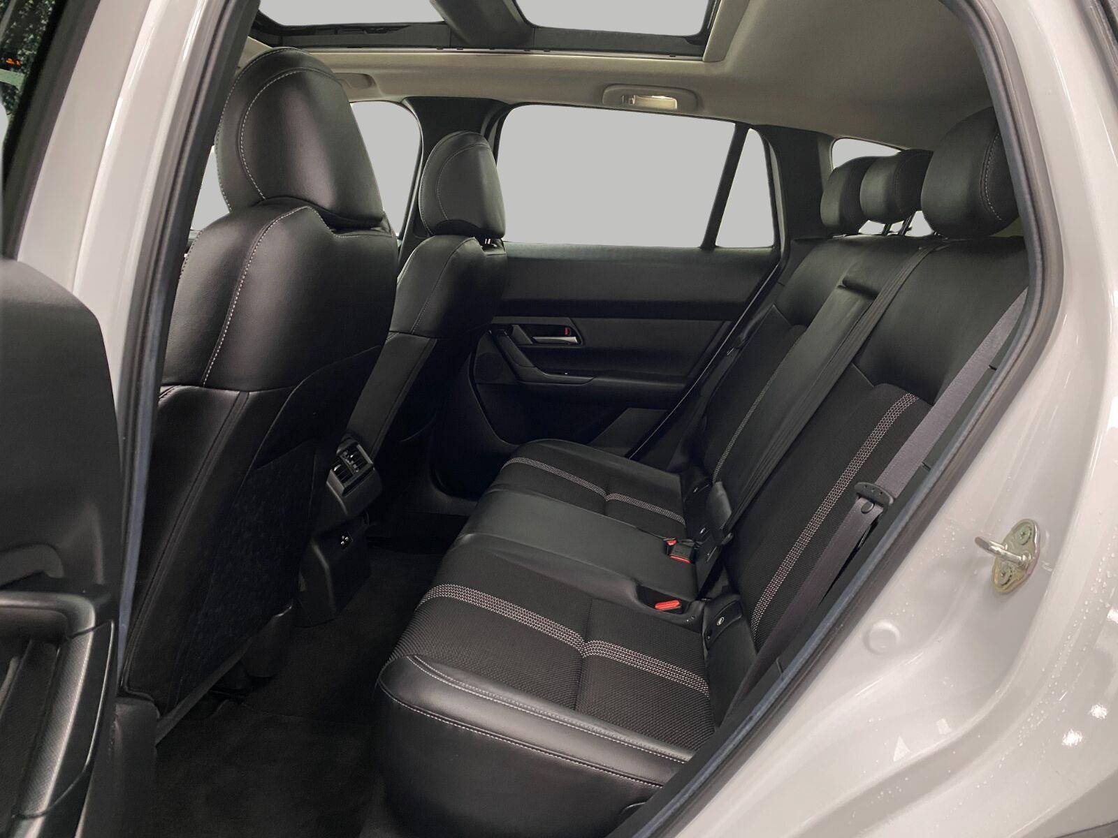Used 2024 MAZDA CX-50 AWD 2.5 S w/ Cargo Package image 27