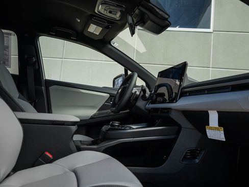 New 2026 Subaru Solterra AWD/4WD image 10
