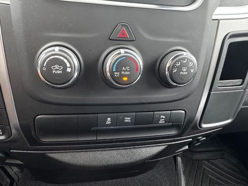 Used 2023 RAM 1500 Warlock AWD/4WD image 42