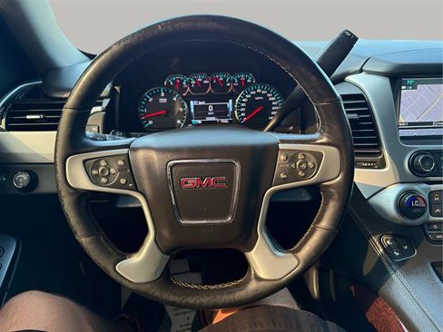 Used 2018 GMC Yukon XL SLT image 18